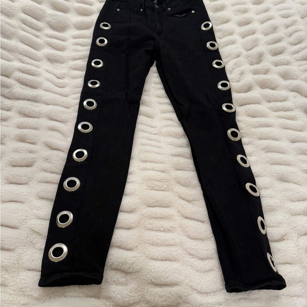 Good American Black Skinny Jeans with Grommet Details